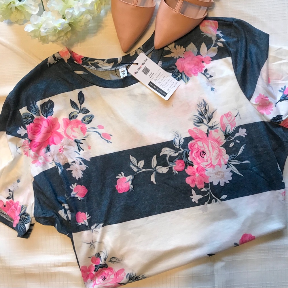 NWT - Floral Short Sleeve Shirt
